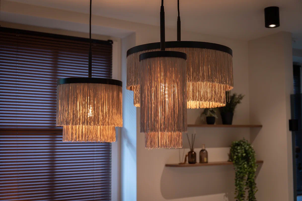 Moderne badkamer met kleedruimte